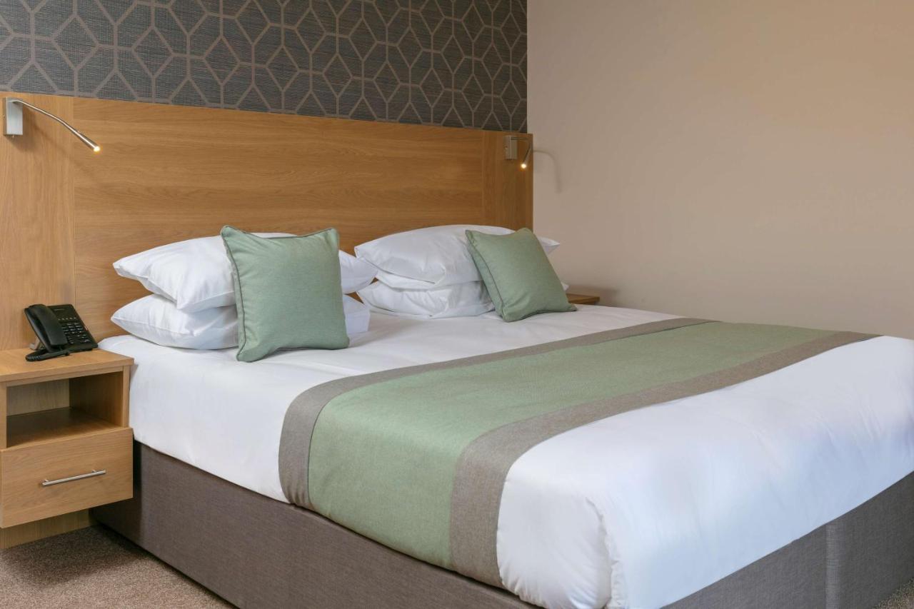 Best Western Northfields Ealing Hotel Лондон Екстер'єр фото